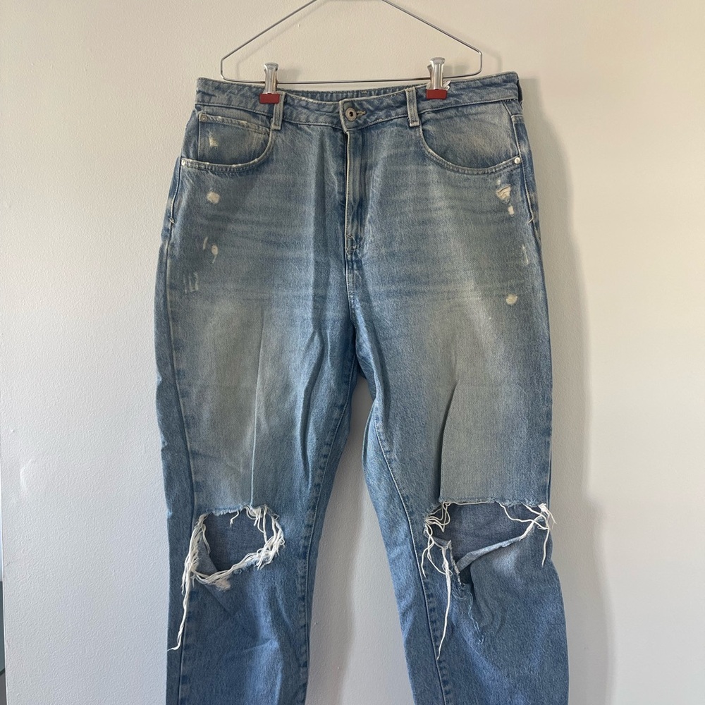 Zara Distressed Boyfriend Jeans